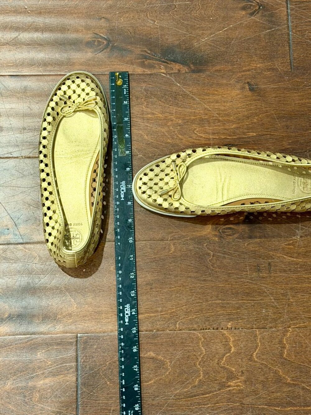 Tory Burch Skyler Ballerina Trainers Metallic Gold Perforated Leather - Picture 9 of 10